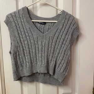 Cropped vest